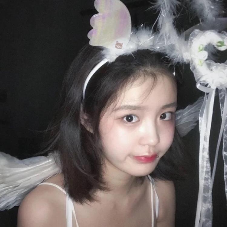 四乃森苍紫（身份：御庭番众前任首领、“天才忍者”） - 综艺未删减在线观看 - 在线直播
